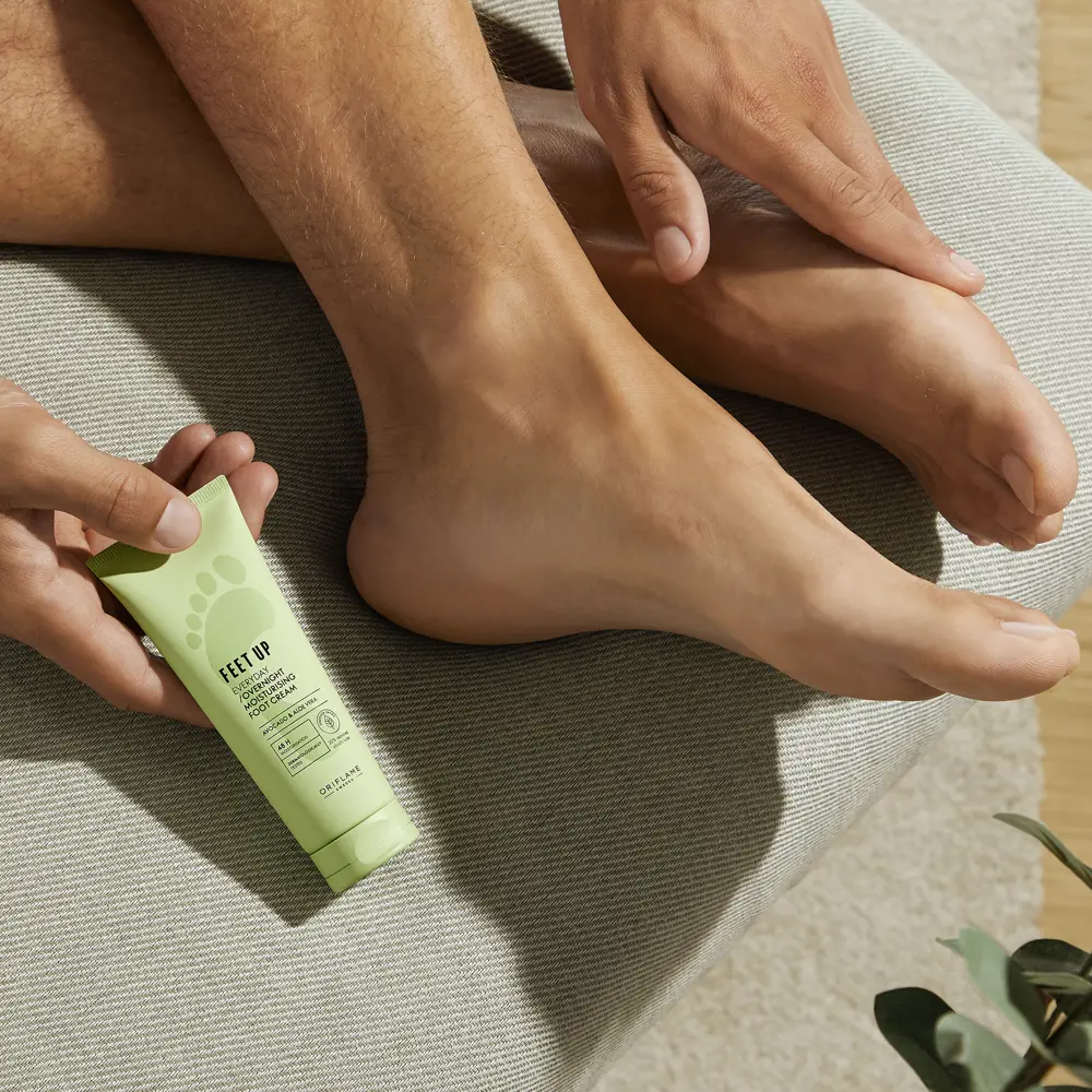 Feet Up Everyday Moisturizing Foot Cream All Night Long